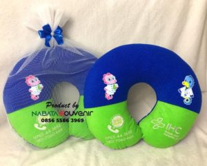 Bantal Leher Bordir dan Print 4 Titik Kemas Tile & Hiasan