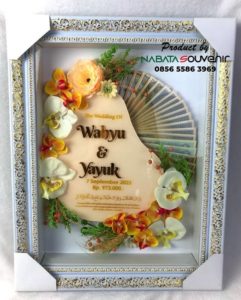 Mahar Uang Frame Ukir 12 R