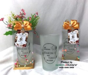 Souvenir Gelas 212 Doff Sablon Kemas Mika & Hiasan