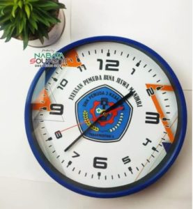 Souvenir Jam Dinding Custom