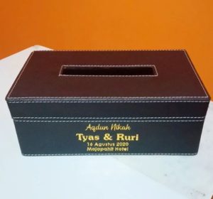 Souvenir Tempat Tisu Vinyl Premium Custom Semuanya