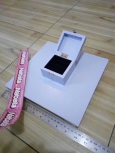 Nampan Tempat Cincin MDF Kotak